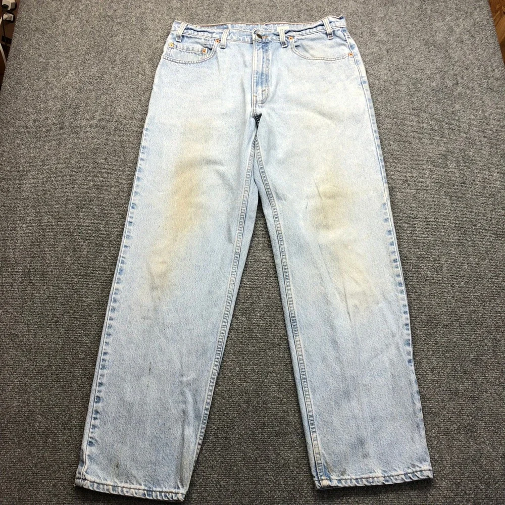 Vintage Levis 550 Relaxed Fit Jeans Mens 36x32 Light Wash Denim Made in USA 90s